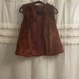 Forever 21 Faux fur vest, size medium